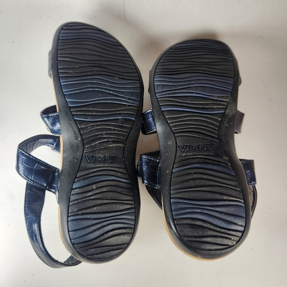 VIONIC Women's Amber Sandal 39 / 7 Blue Leather Strappy Comfort Orthotic Shoes - Picture 11 of 11